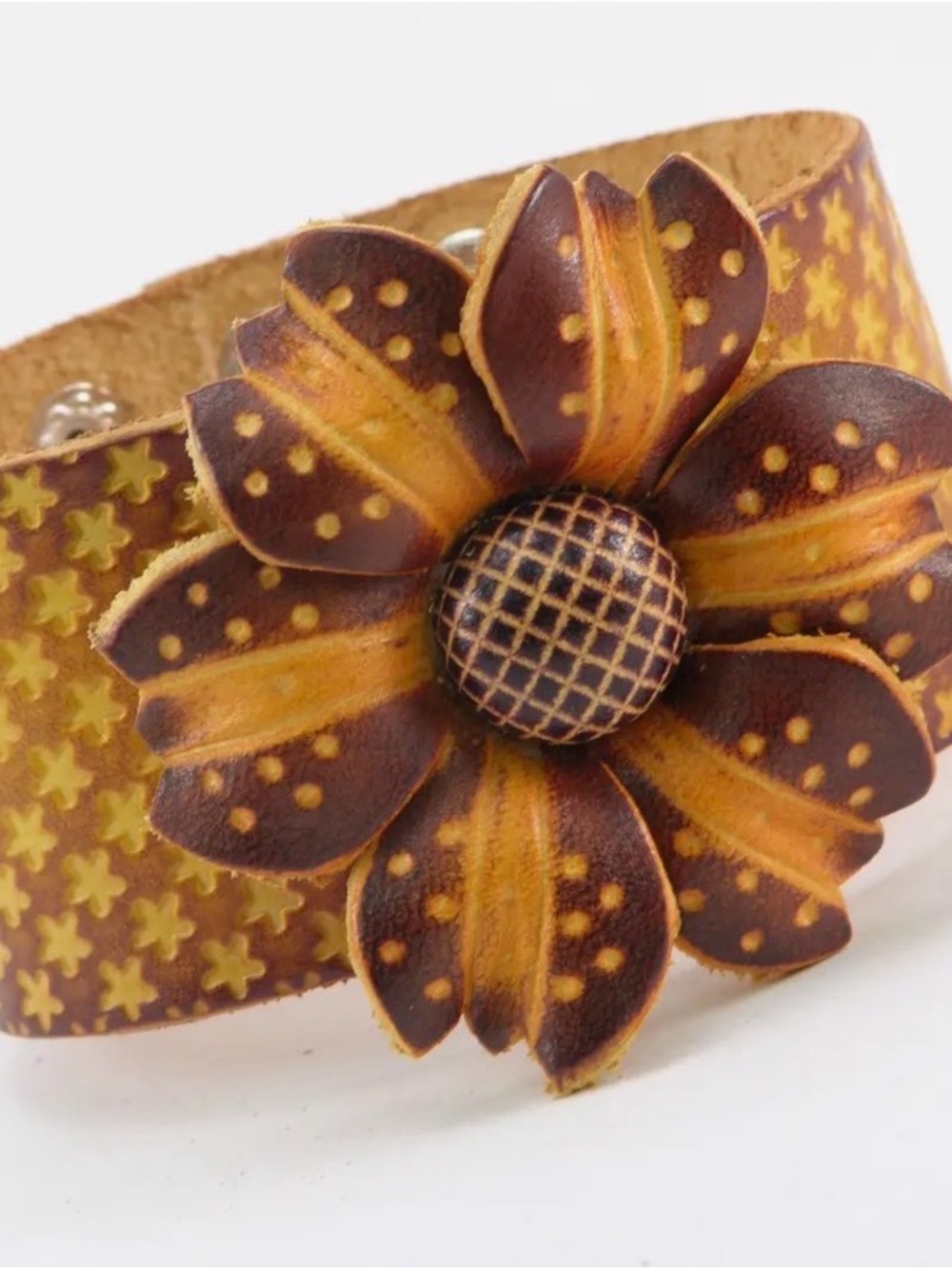 Handcrafted Multicolor Floral Leather Bracelet Set - Women Accessories - Picture 2 of 5